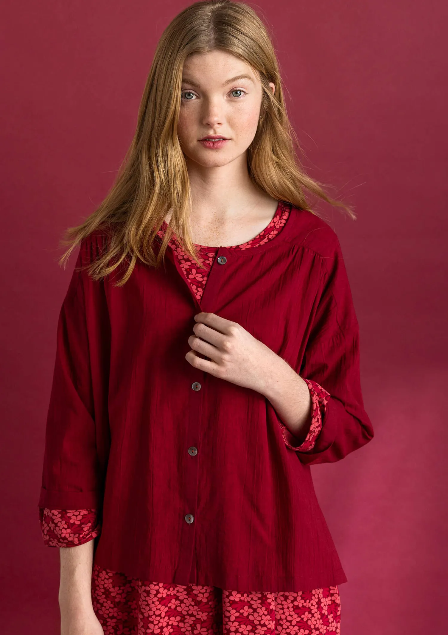 Best Gudrun Sjödén Bluse „Hedda“ aus Bio-Baumwollgewebe dunkelolive-gemustert