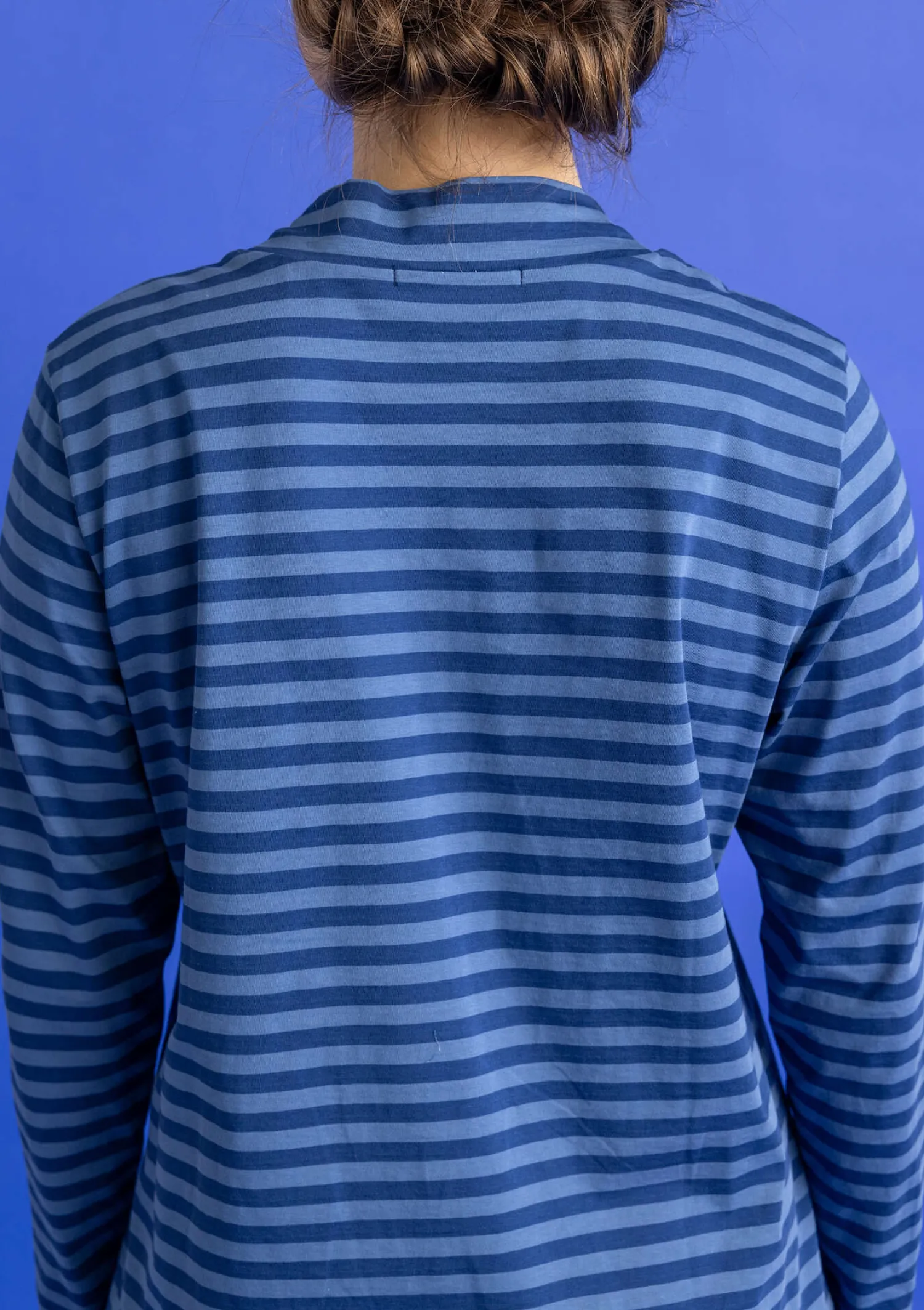 Best Gudrun Sjödén Gestreiftes Stehkragenshirt aus Bio-Baumwolle schwarz-feder