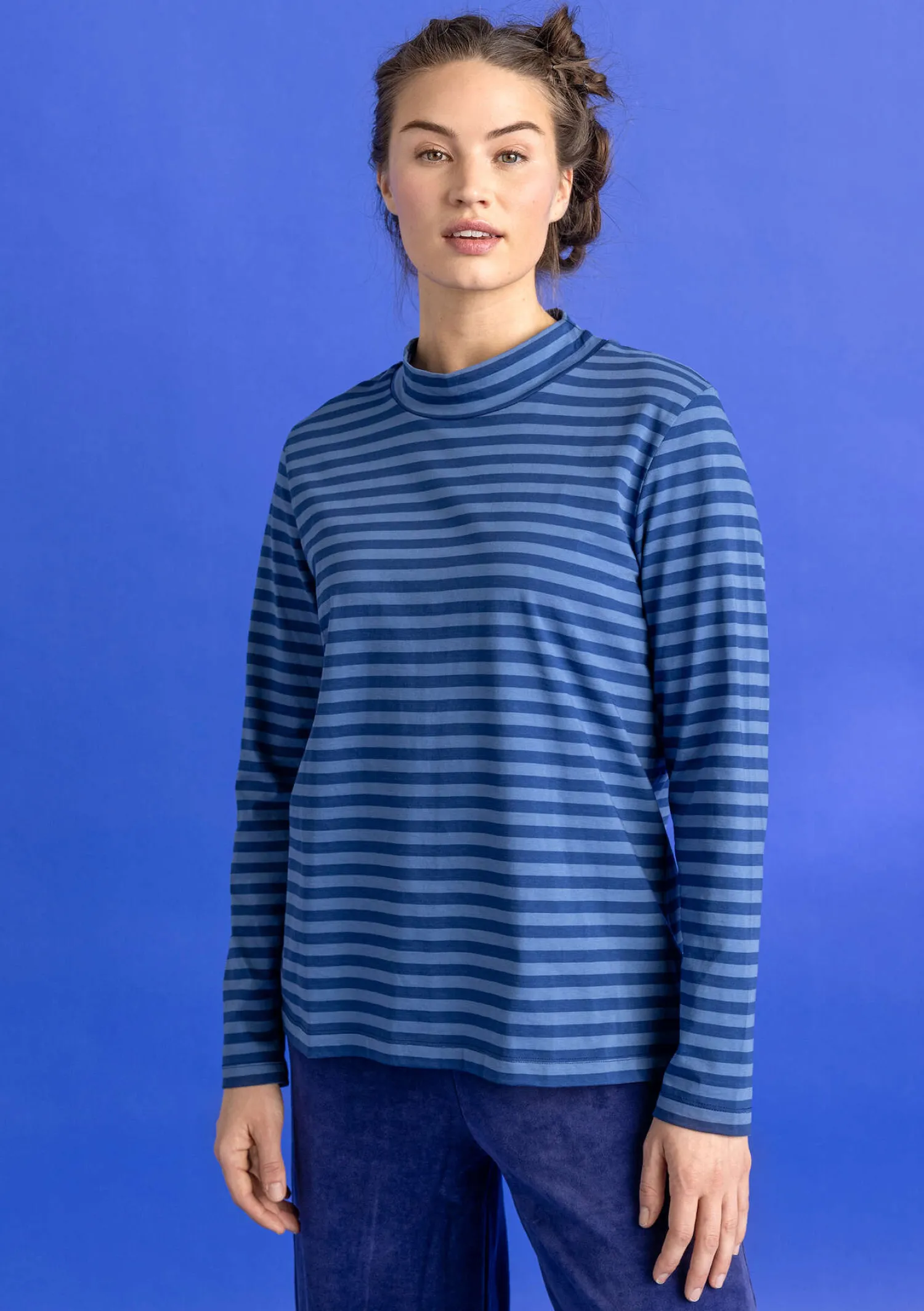 Best Sale Gudrun Sjödén Gestreiftes Stehkragenshirt aus Bio-Baumwolle schwarz-feder