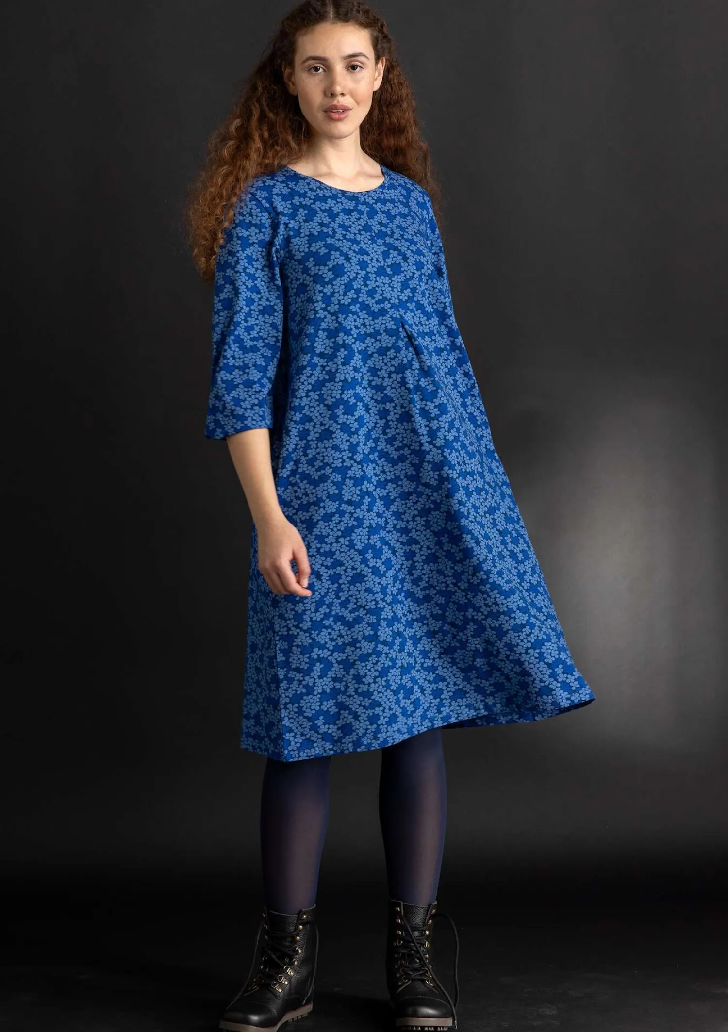 Clearance Gudrun Sjödén Jerseykleid „Ylva“ aus Bio-Baumwolle/Elasthan leinenblau-gemustert