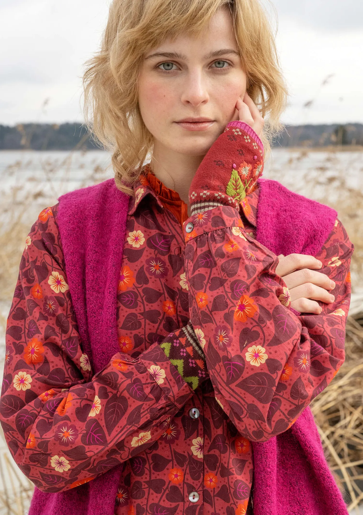 Best Sale Gudrun Sjödén Kleid „Borealis“ aus Bio-Baumwollgewebe zartindigo