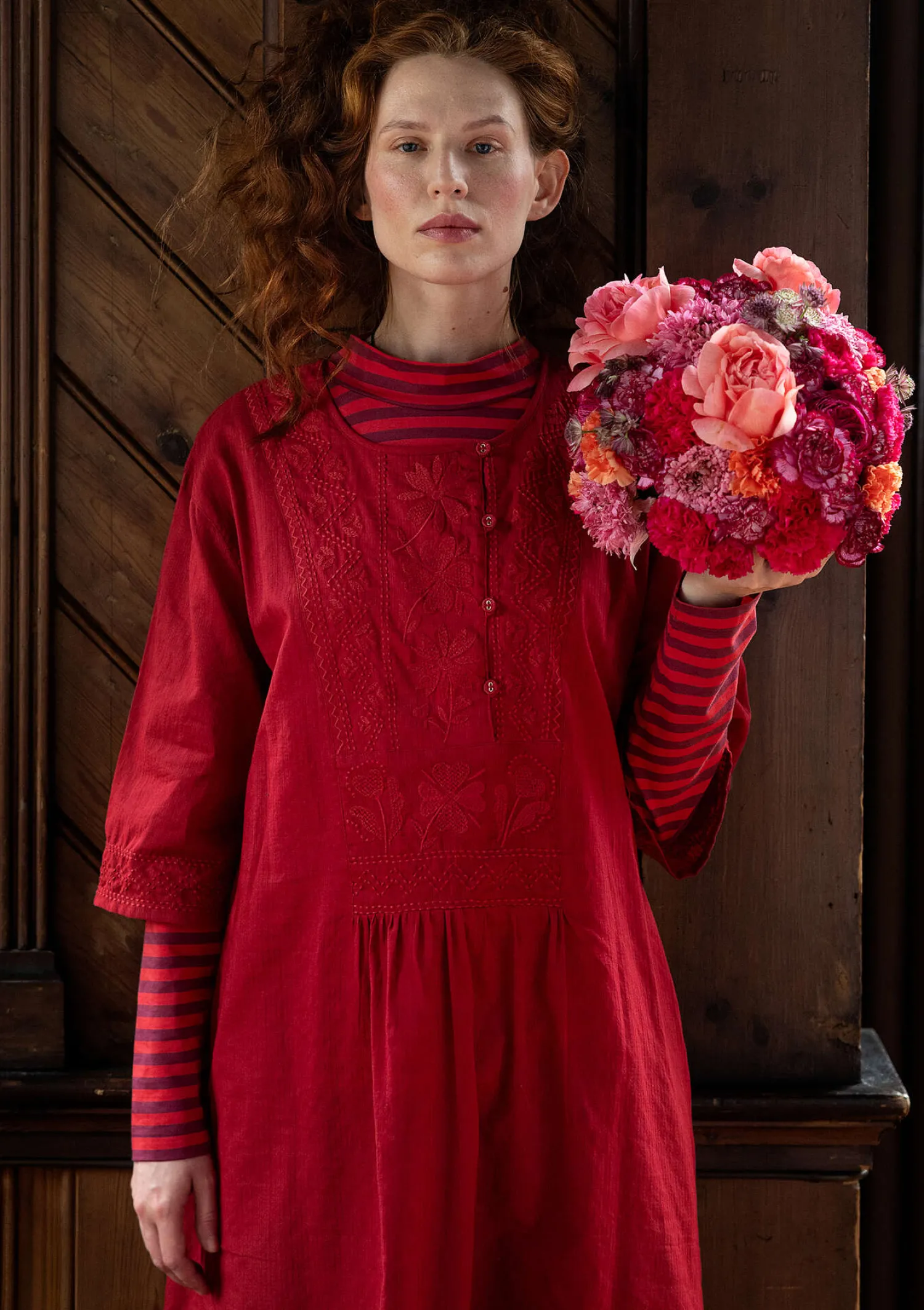 Sale Gudrun Sjödén Kleid „Wanja“ aus Bio-Baumwollgewebe ocker