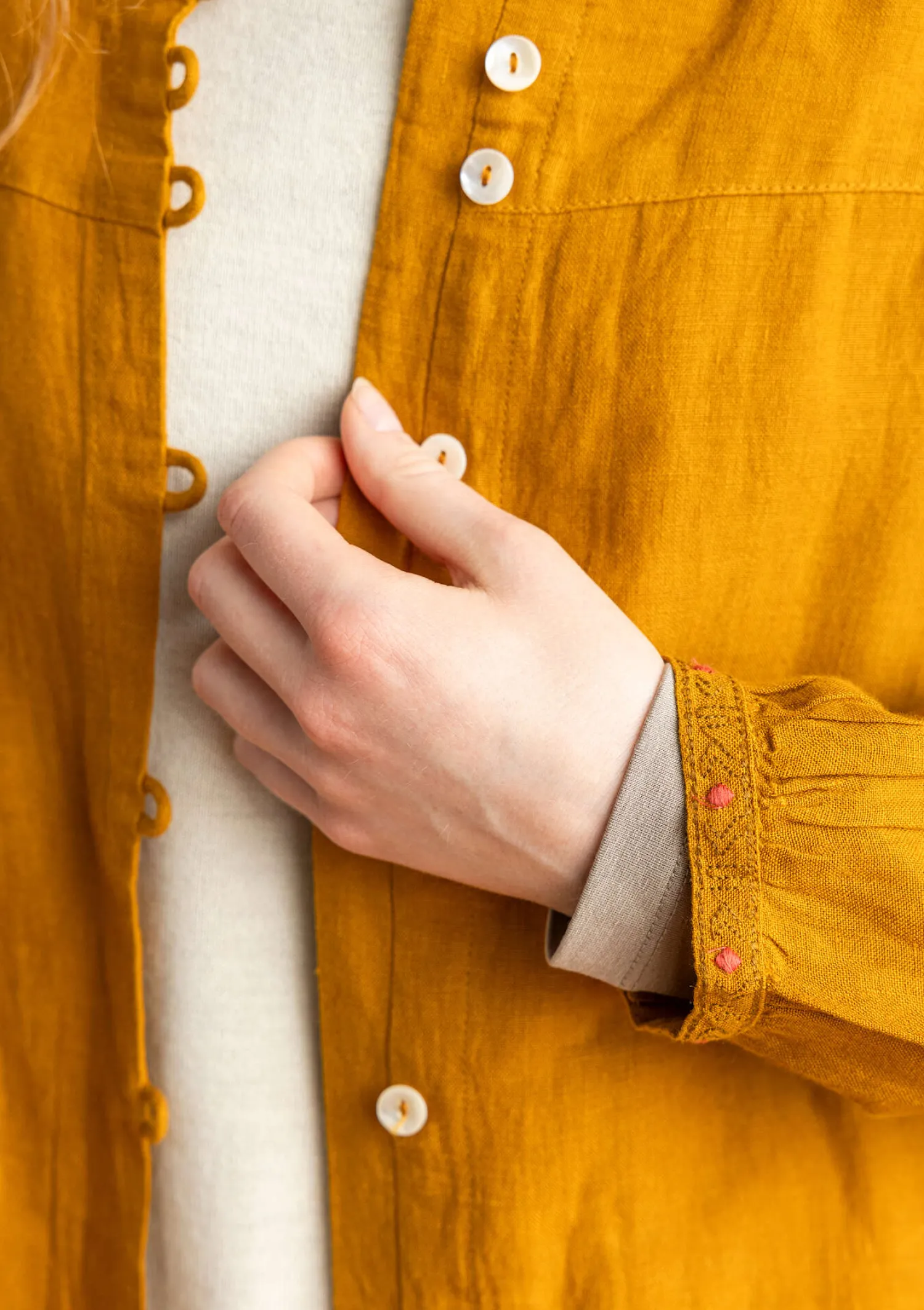 Flash Sale Gudrun Sjödén Künstlerbluse „Asta“ aus Leinengewebe indigo-gestreift