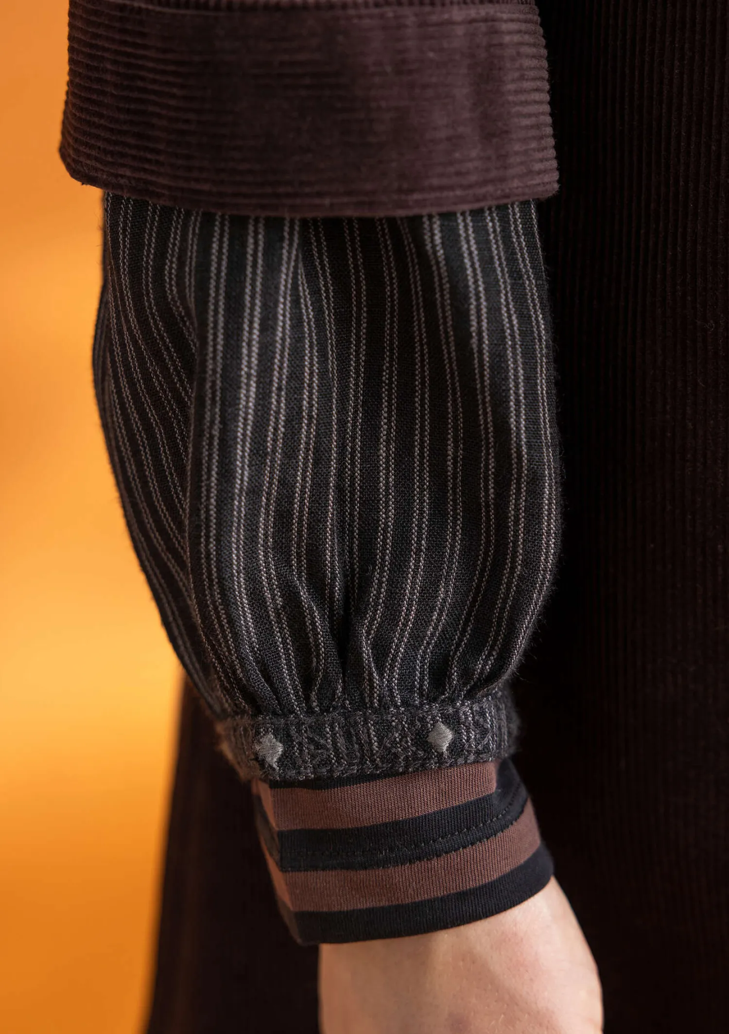 Best Sale Gudrun Sjödén Künstlerbluse „Asta“ aus Leinengewebe schwarz-gestreift