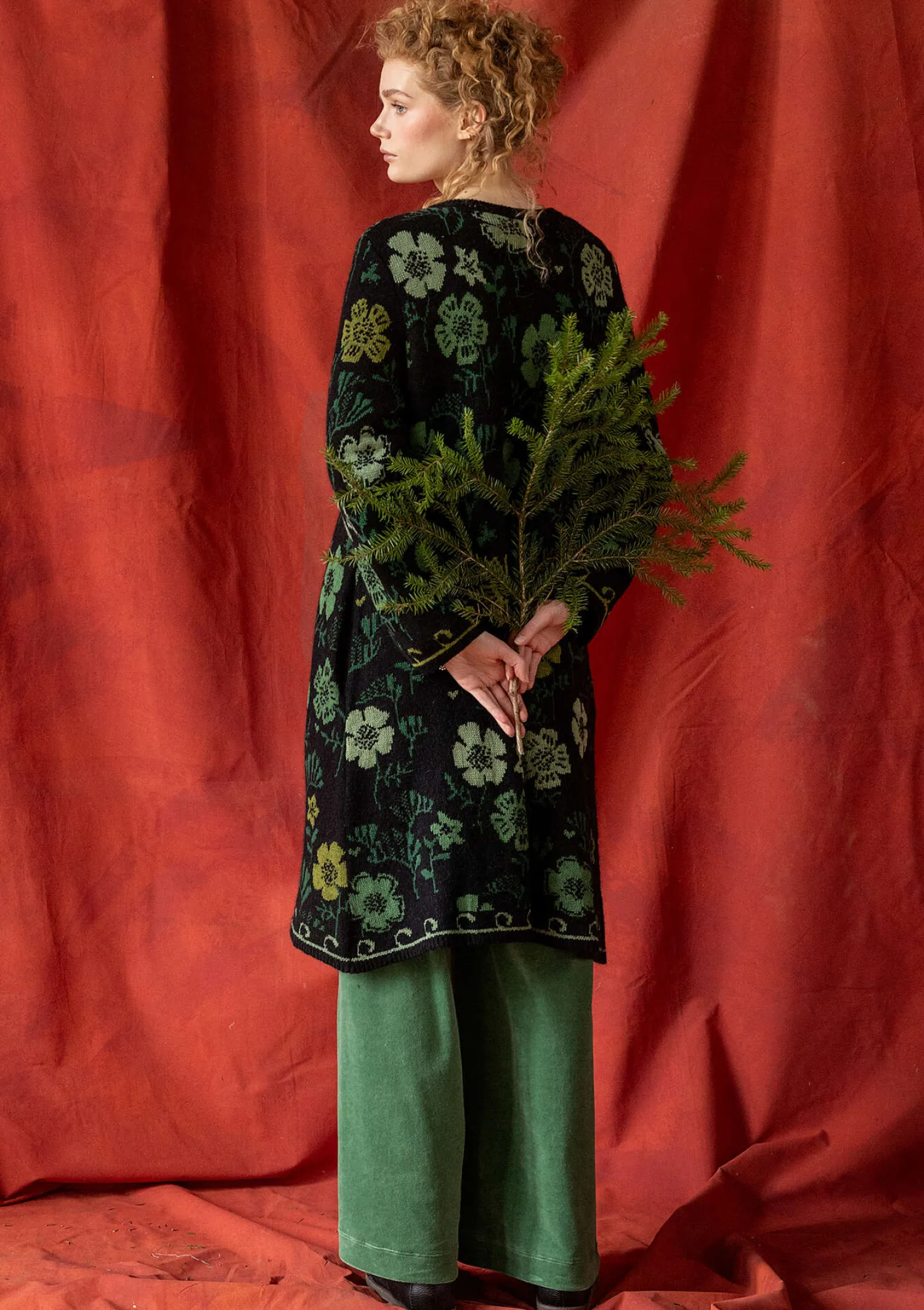 Discount Gudrun Sjödén Langstrickjacke „Gnistra“ aus Bio- und Recycling-Baumwolle/Alpakawollgemisch aubergine