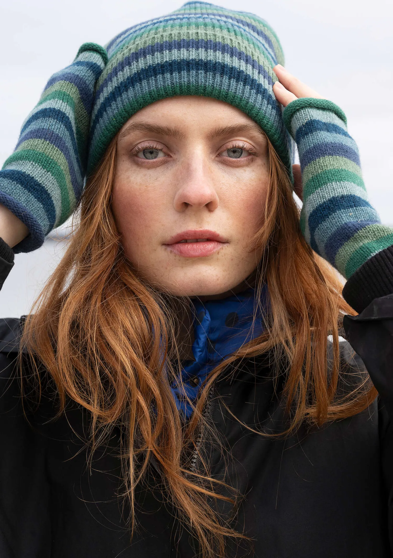 Flash Sale Gudrun Sjödén Mütze aus Recycling-Wolle/Lammwolle hellflaschengrün-gestreift