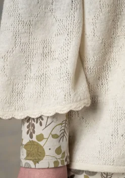 Hot Gudrun Sjödén Pointelle-Strickjacke „Blomstra“ aus Bio-Wolle schwarz