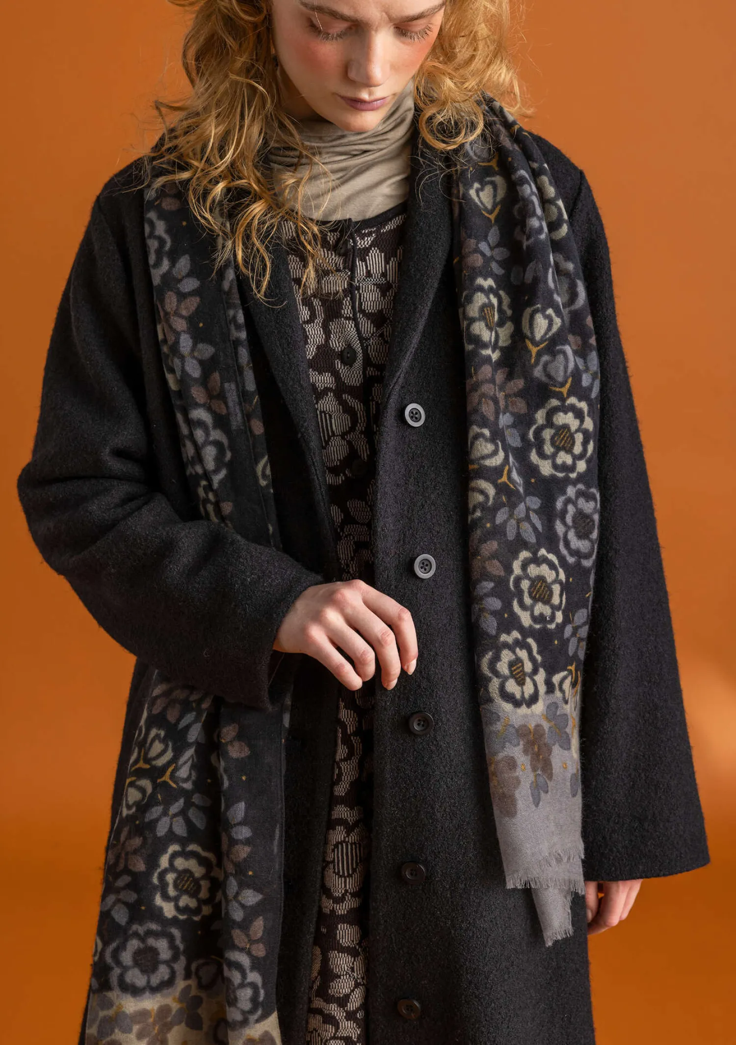 Cheap Gudrun Sjödén Schal „Astrid“ aus Wolle schwarz