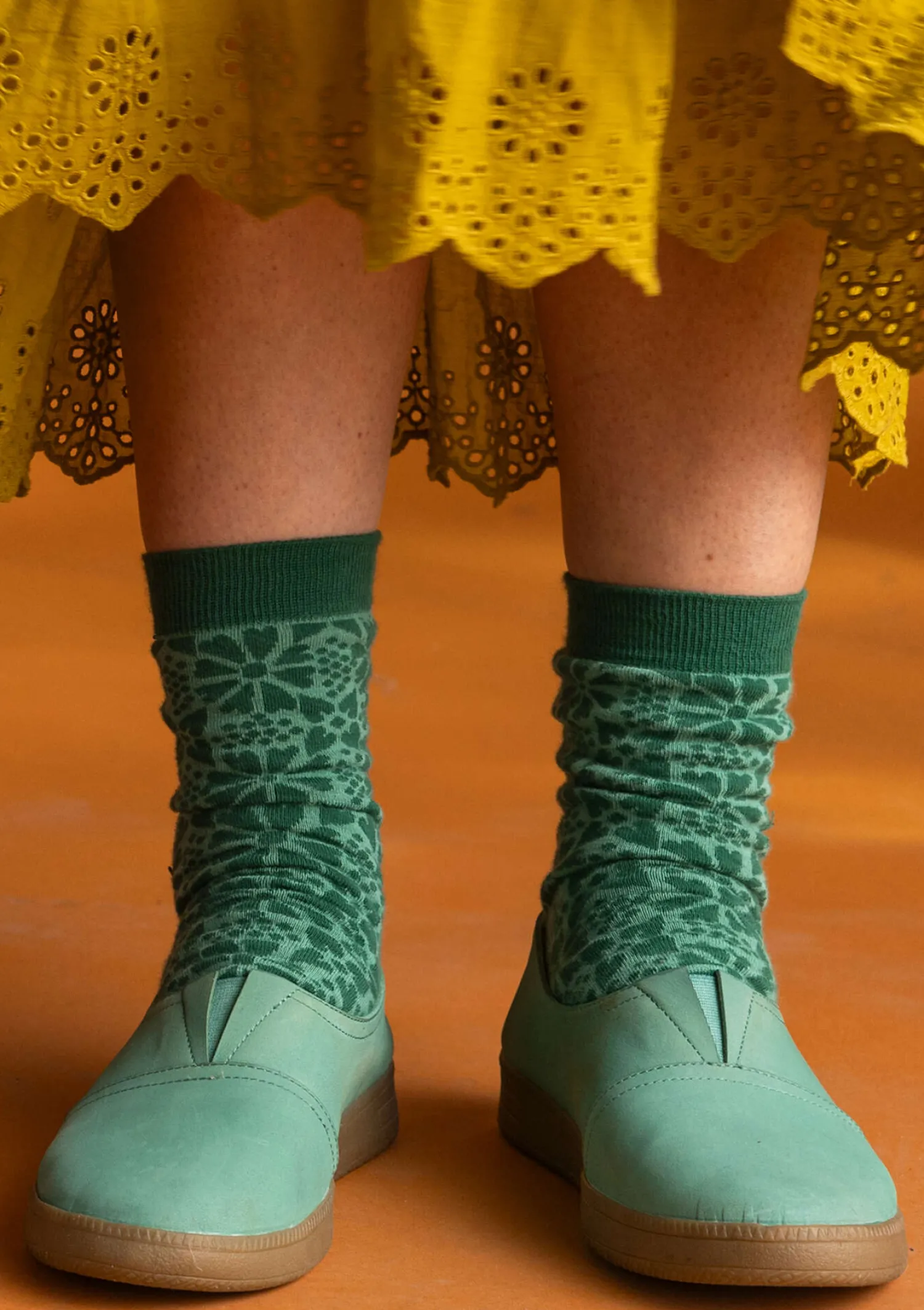 Discount Gudrun Sjödén Socken „Freja“ aus Bio-Baumwolle aubergine