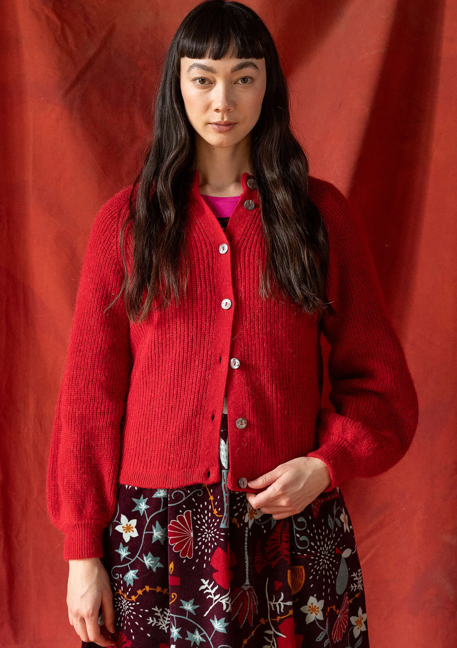 Best Gudrun Sjödén Strickjacke „Vinternatt“ aus Bio- und Recycling-Baumwolle/Alpakawollgemisch tomate