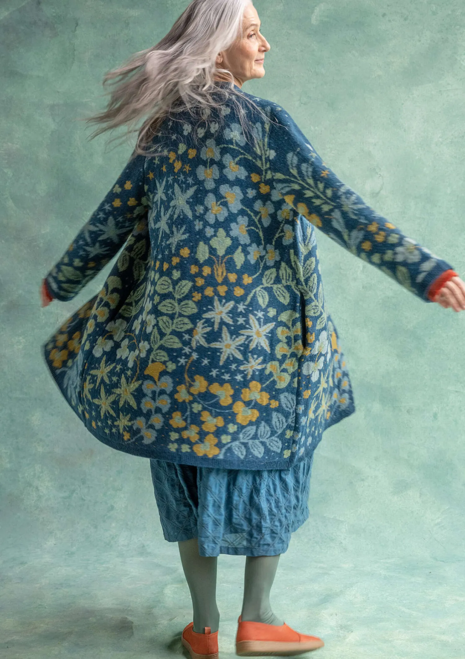 Store Gudrun Sjödén Strickmantel „Saga“ aus Recycling-Wolle dunkelpetrol-melange