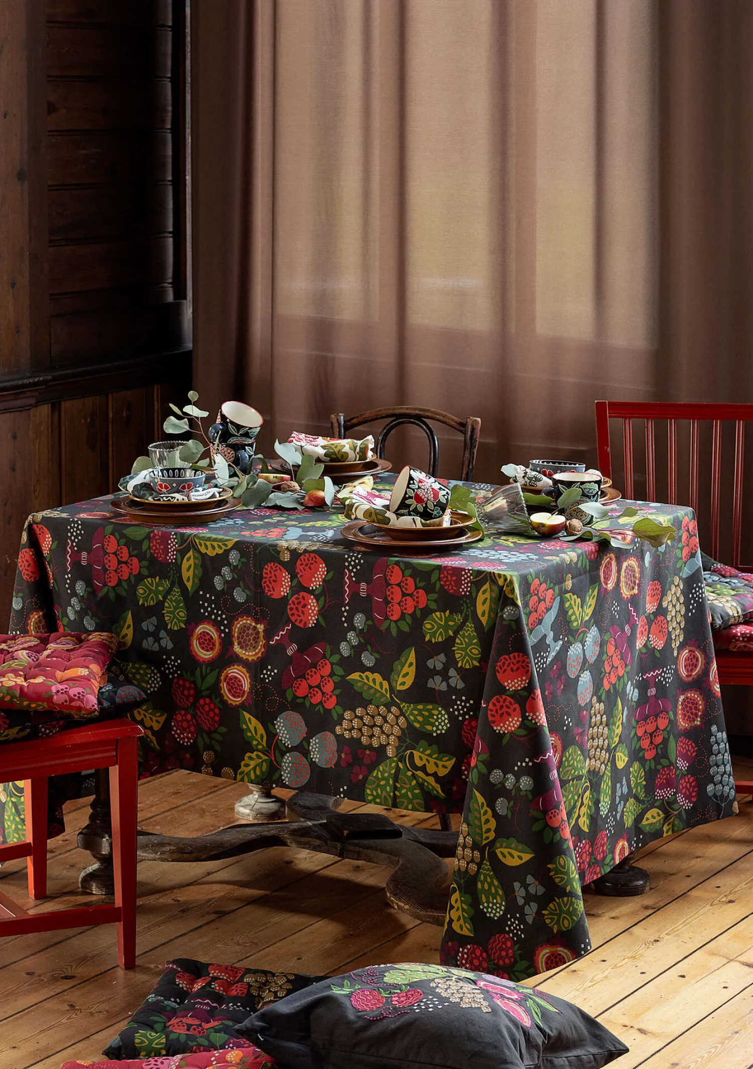 Cheap Gudrun Sjödén Tischdecke „Fruits“ aus Bio-Baumwolle dunkelaschgrau