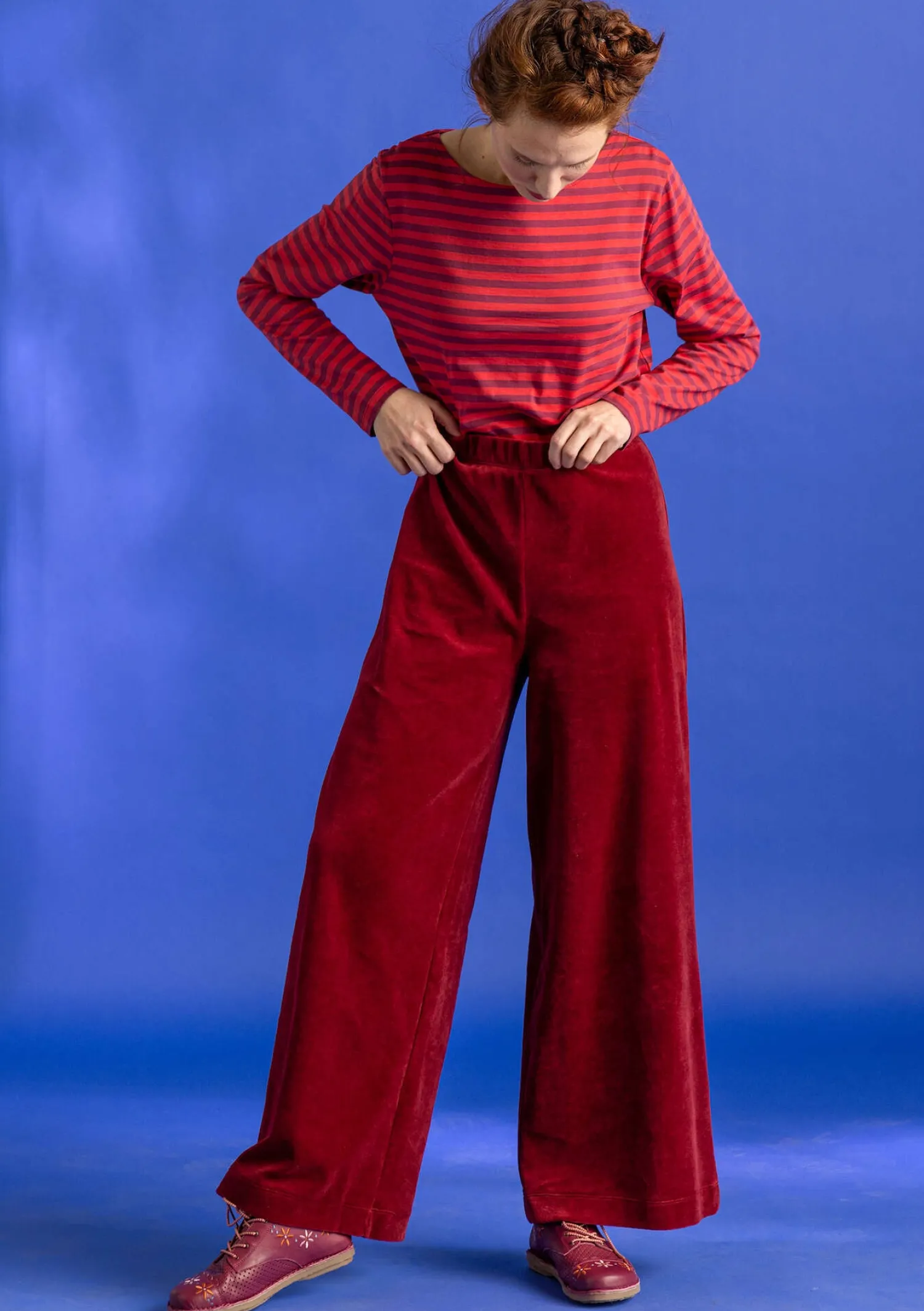 Best Gudrun Sjödén Velourshose aus Bio-Baumwolle/Recycling-Polyester granatapfel