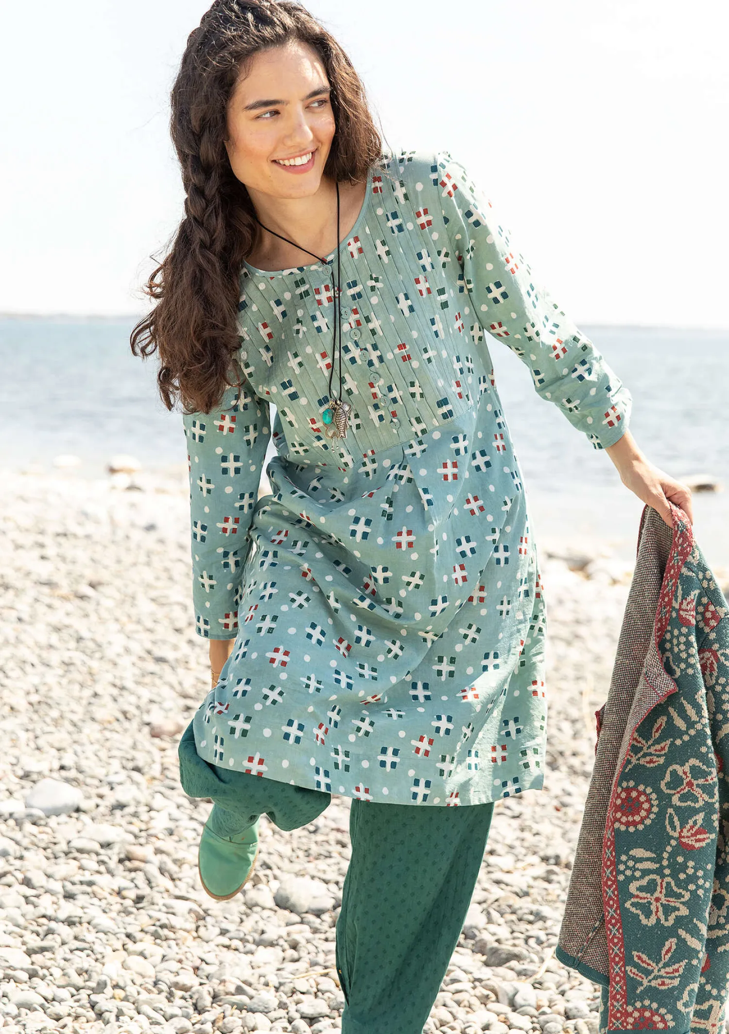 Best Gudrun Sjödén Webkleid „Neela“ aus Bio-Baumwolle sandgrün