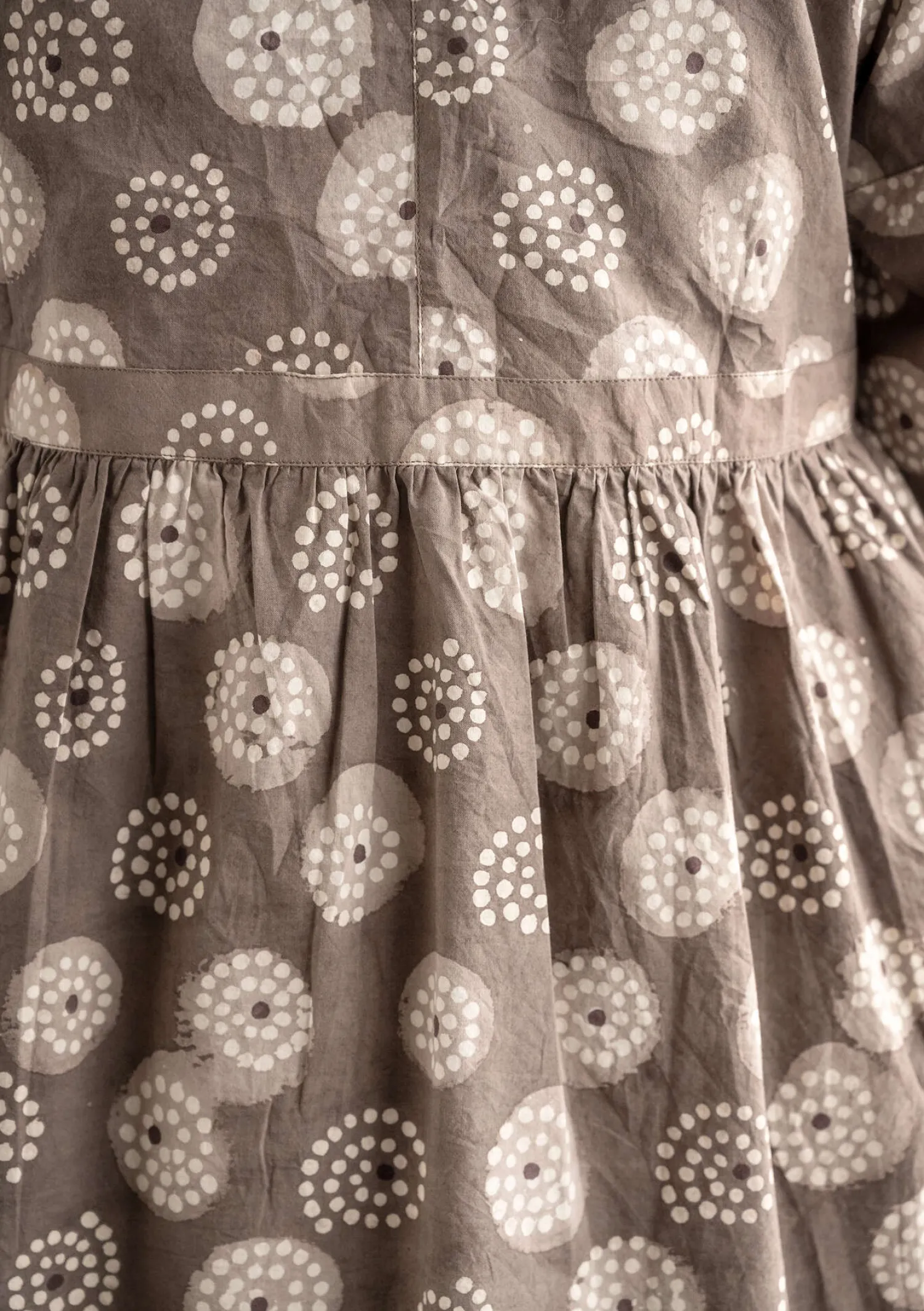 Store Gudrun Sjödén Wickelbluse „Clay“ aus Bio-Baumwolle indigogrün